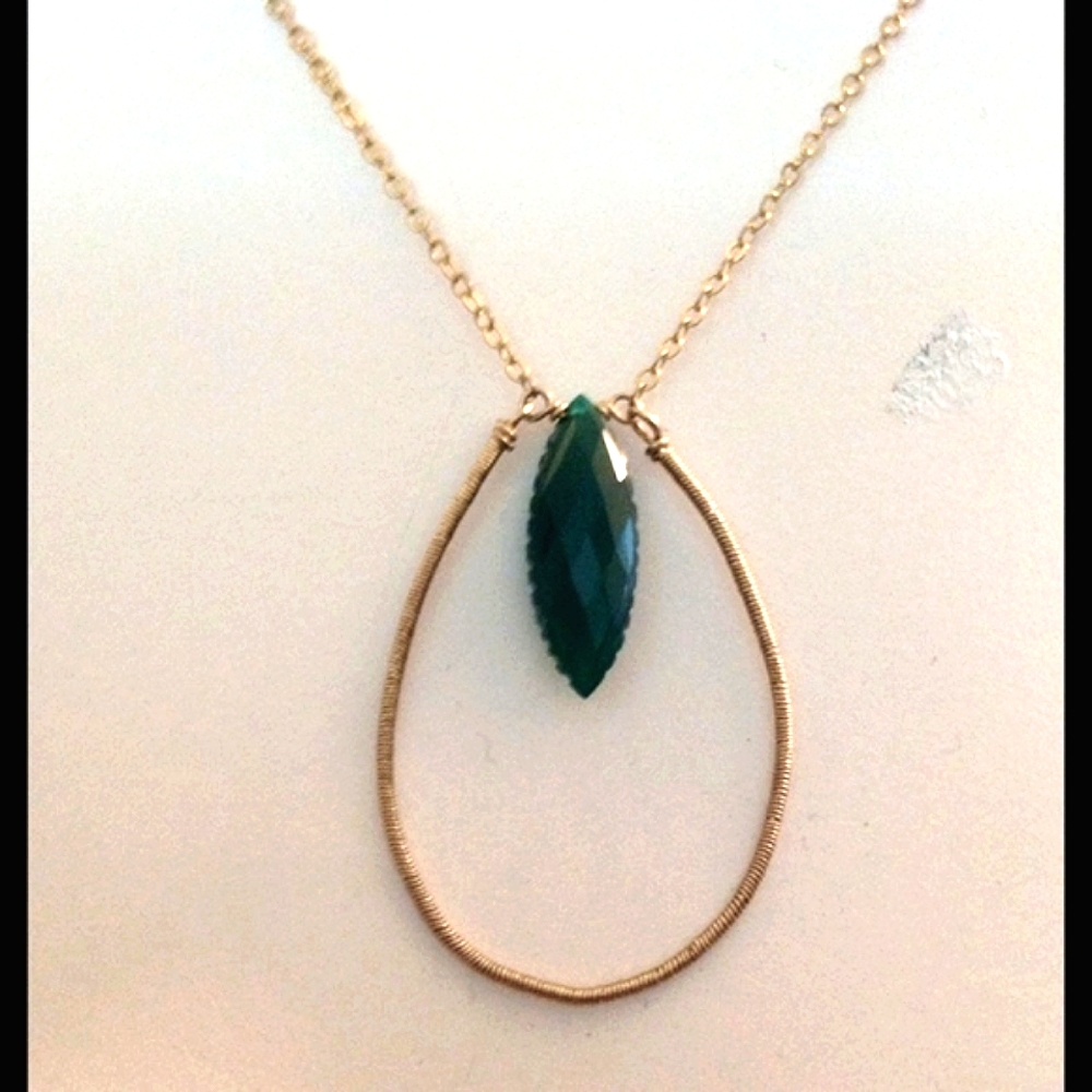 GREEN JADE w14Kgf CHAIN TEARDROP NECKLACE